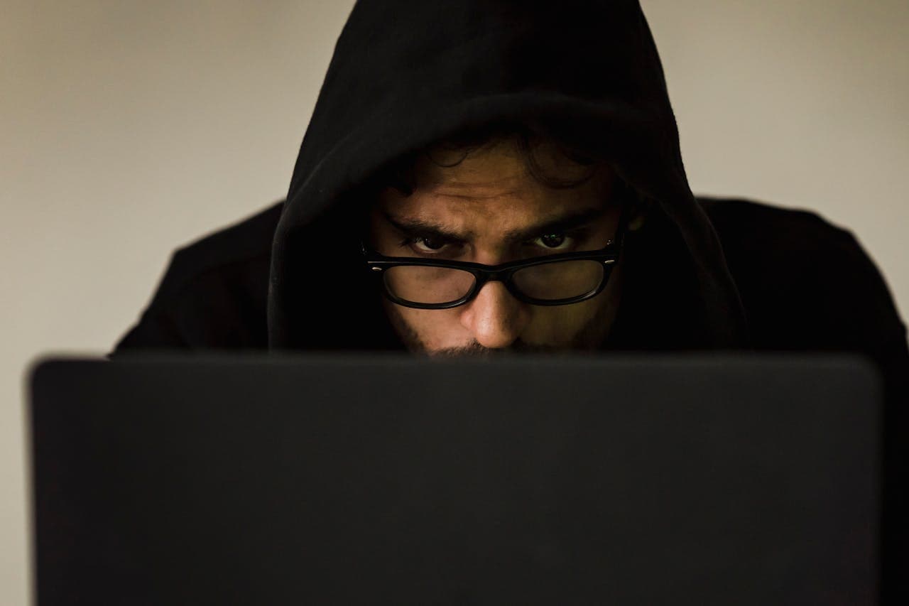 Is Mod APK Safe or a Threat to Your Device; Expert’s Advice